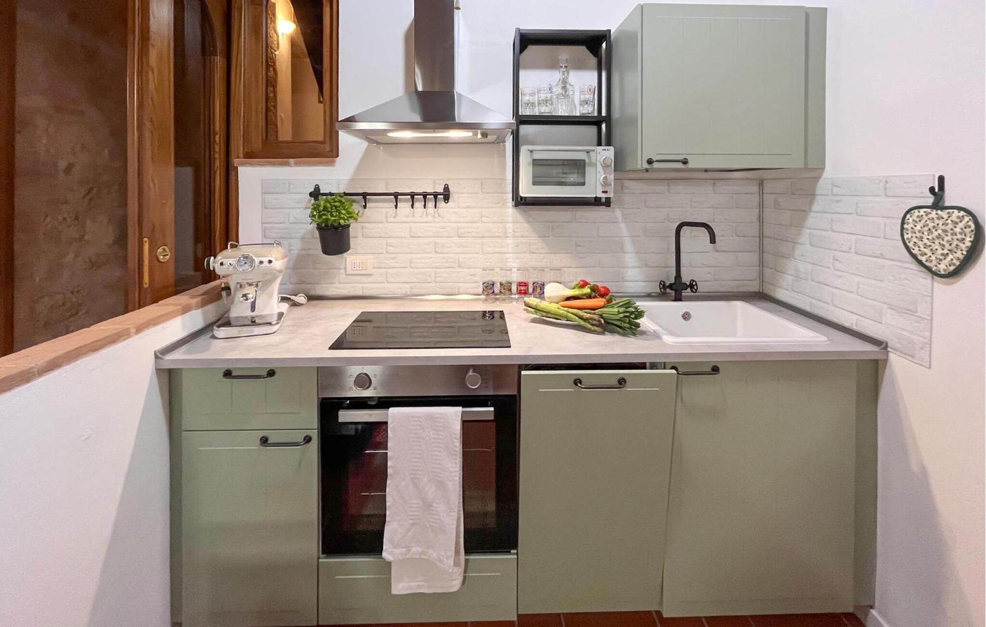 Cozy Apartment In Monticchiello With Wi-Fi Екстериор снимка